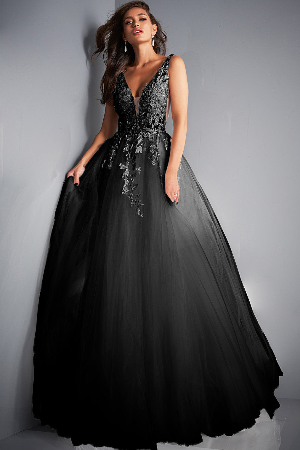 black pro dress 02840