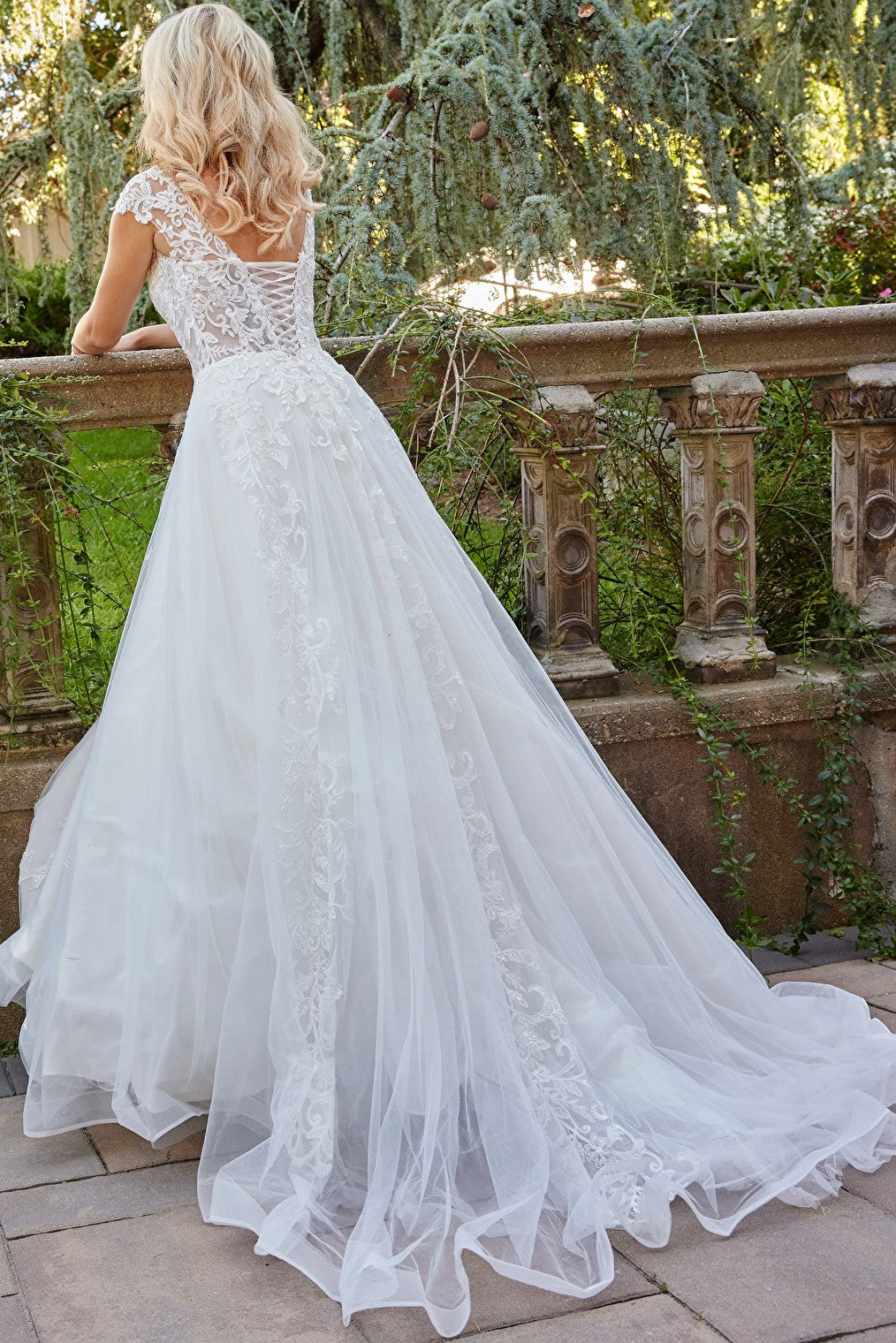 v neckline ballgown JB07633