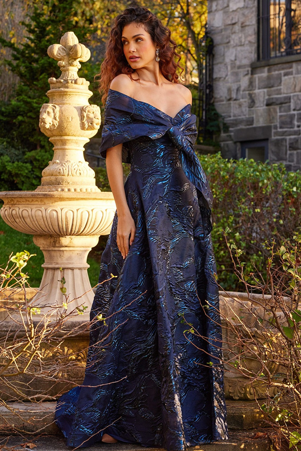 evening dress with detachable shawl