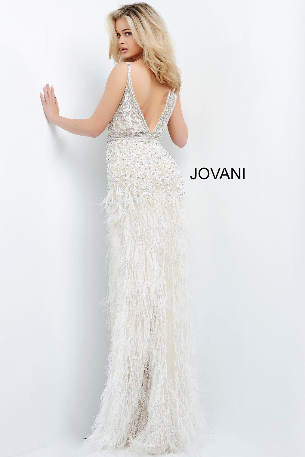 Form fitting beaded prom dress Jovani 04626