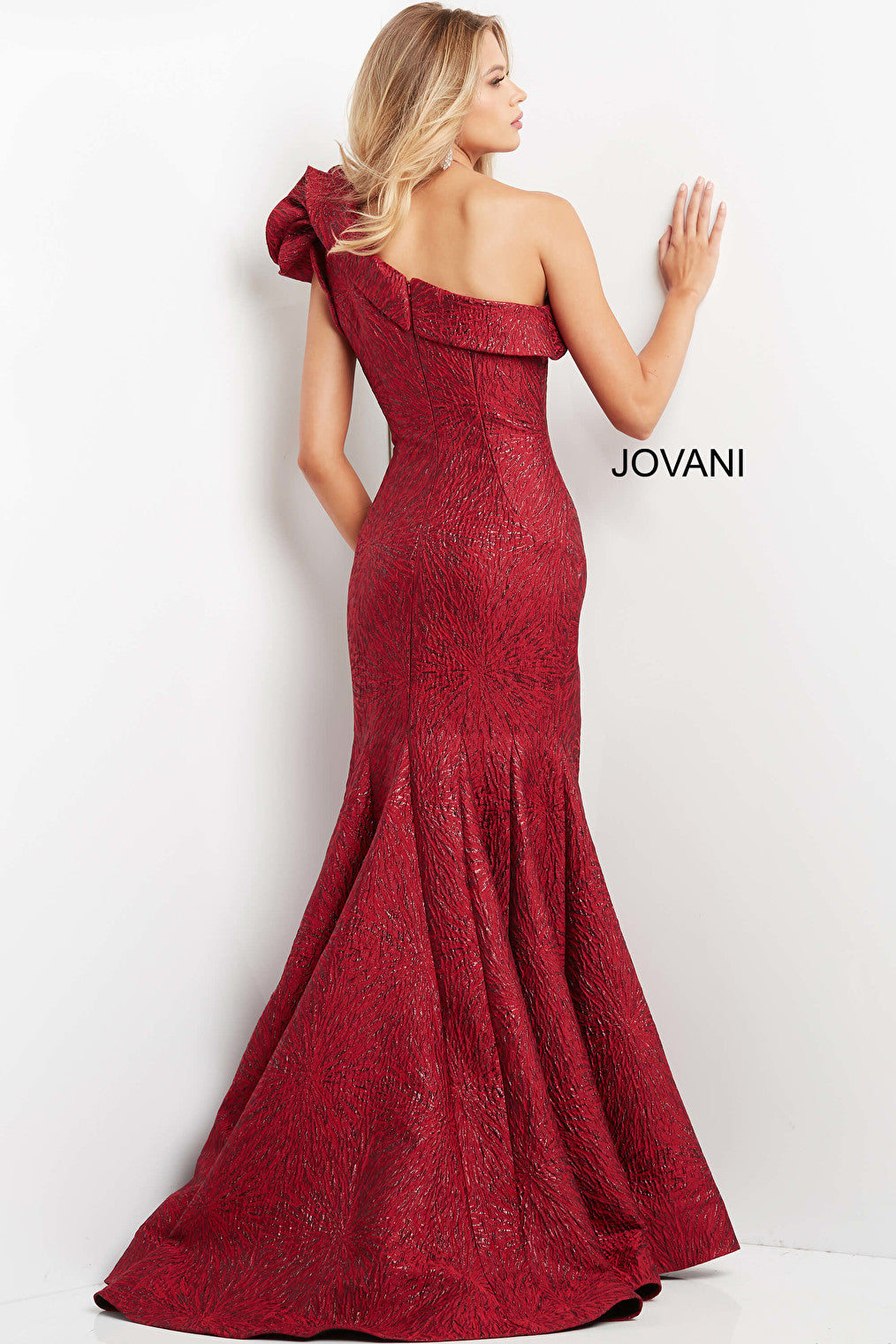 burgundy fitted dress 05176