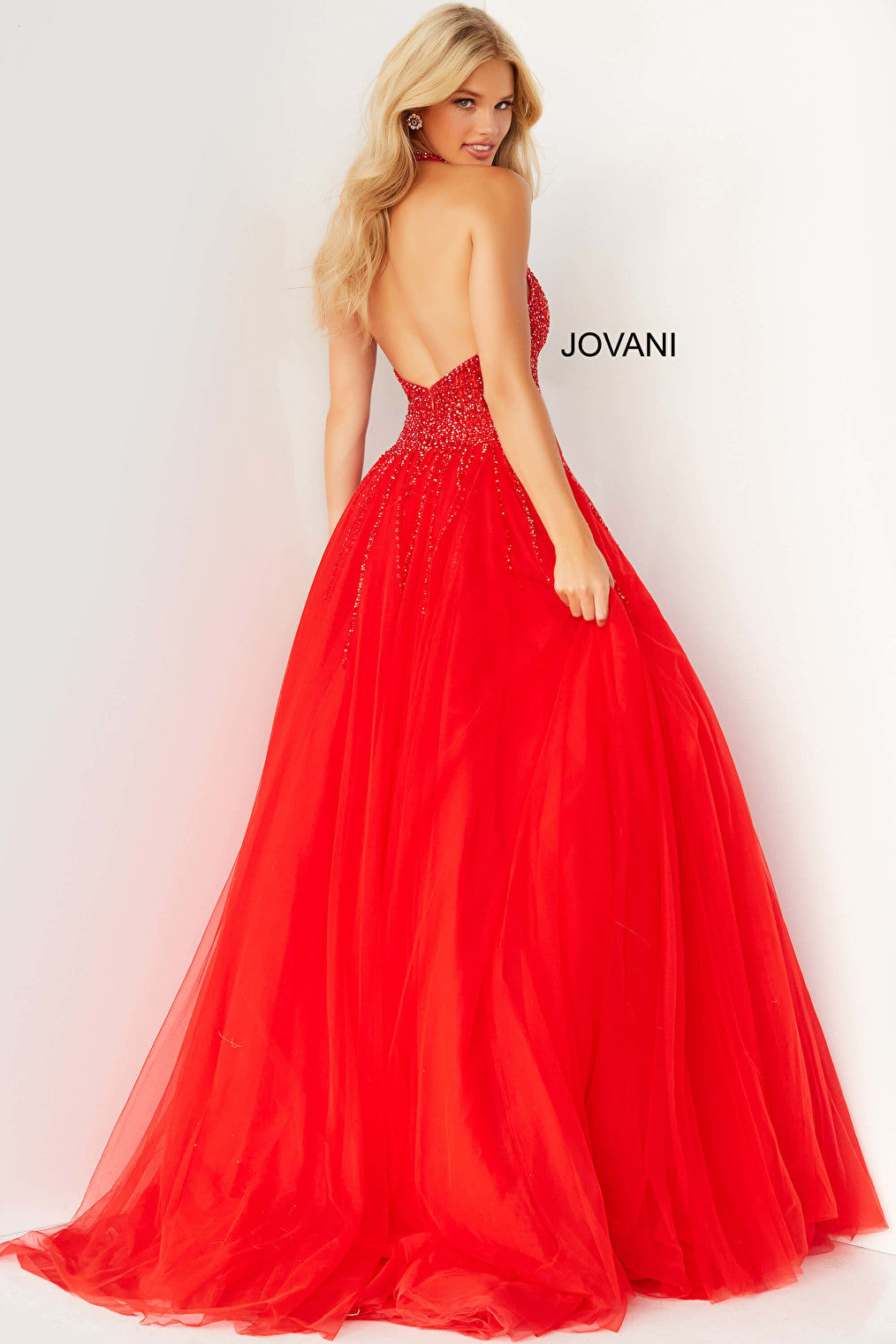Open back red tulle ballgown 06598