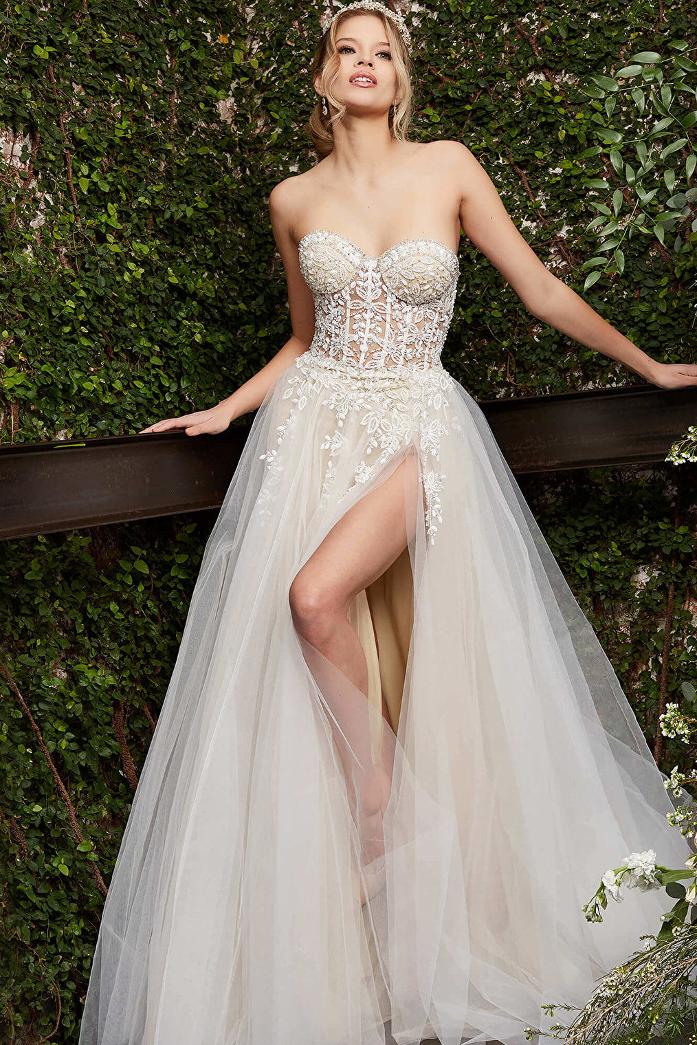 Off white strapless sweetheart Jovani bridal dress 06610