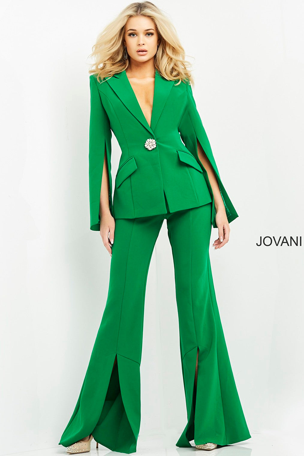 Emerald two piece pant suit 06922