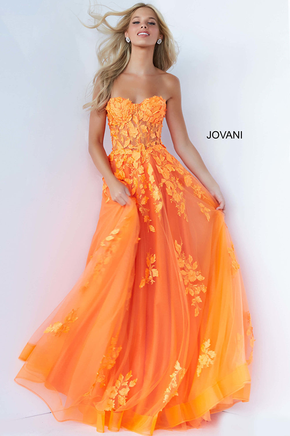 Pin by Aliya on your special night | Orange prom dresses, Orange formal  dresses, Formal dresses australia