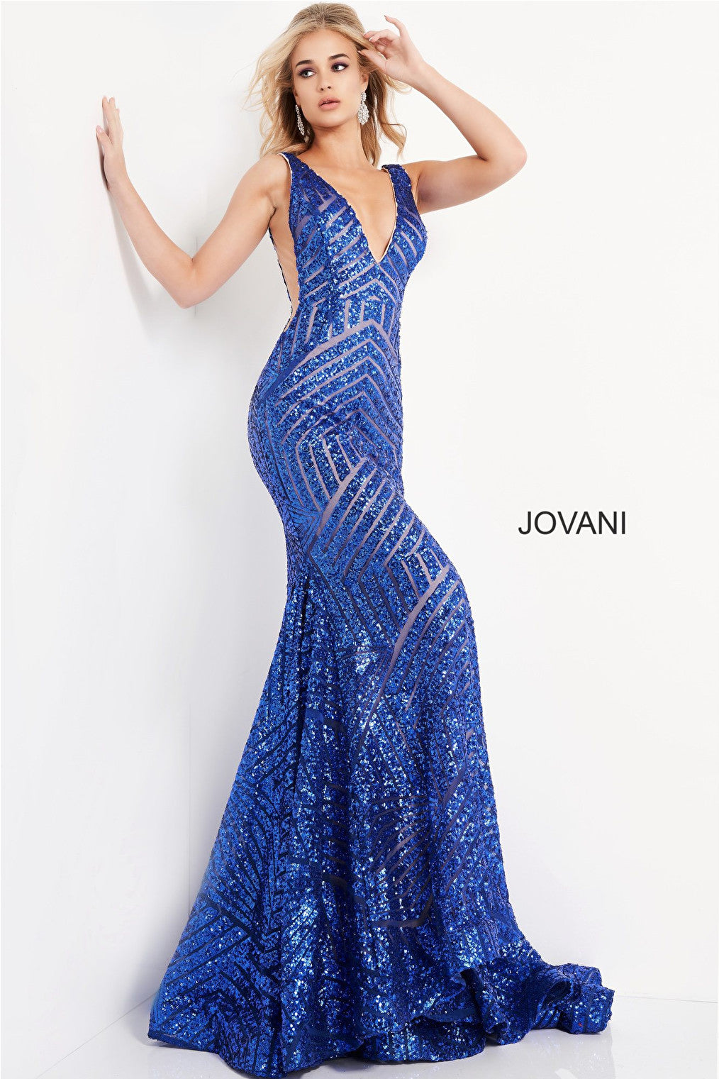 Royal form fitting prom dress Jovani 59762