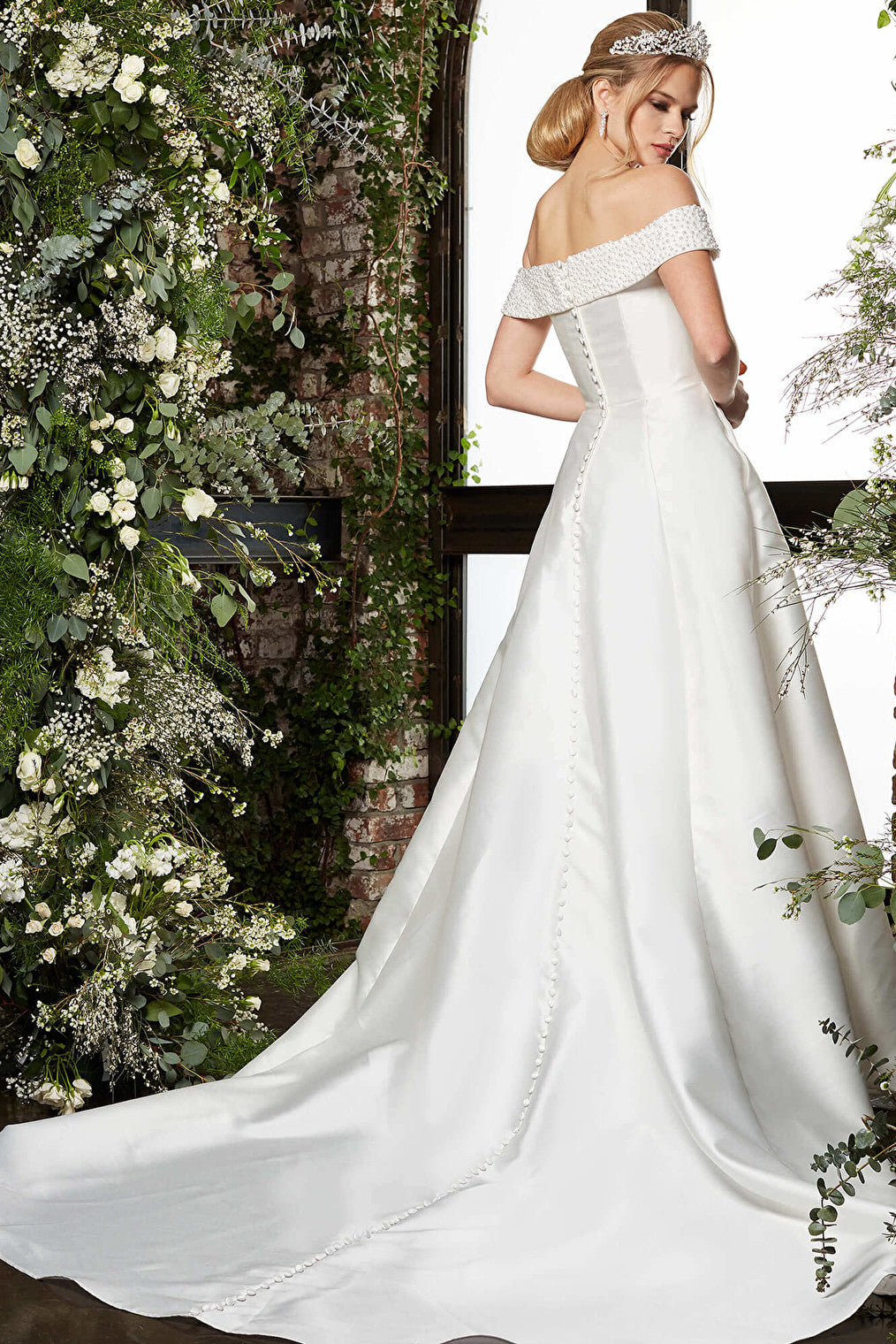 Off white shoulder ivory Jovani bridal dress JB07134